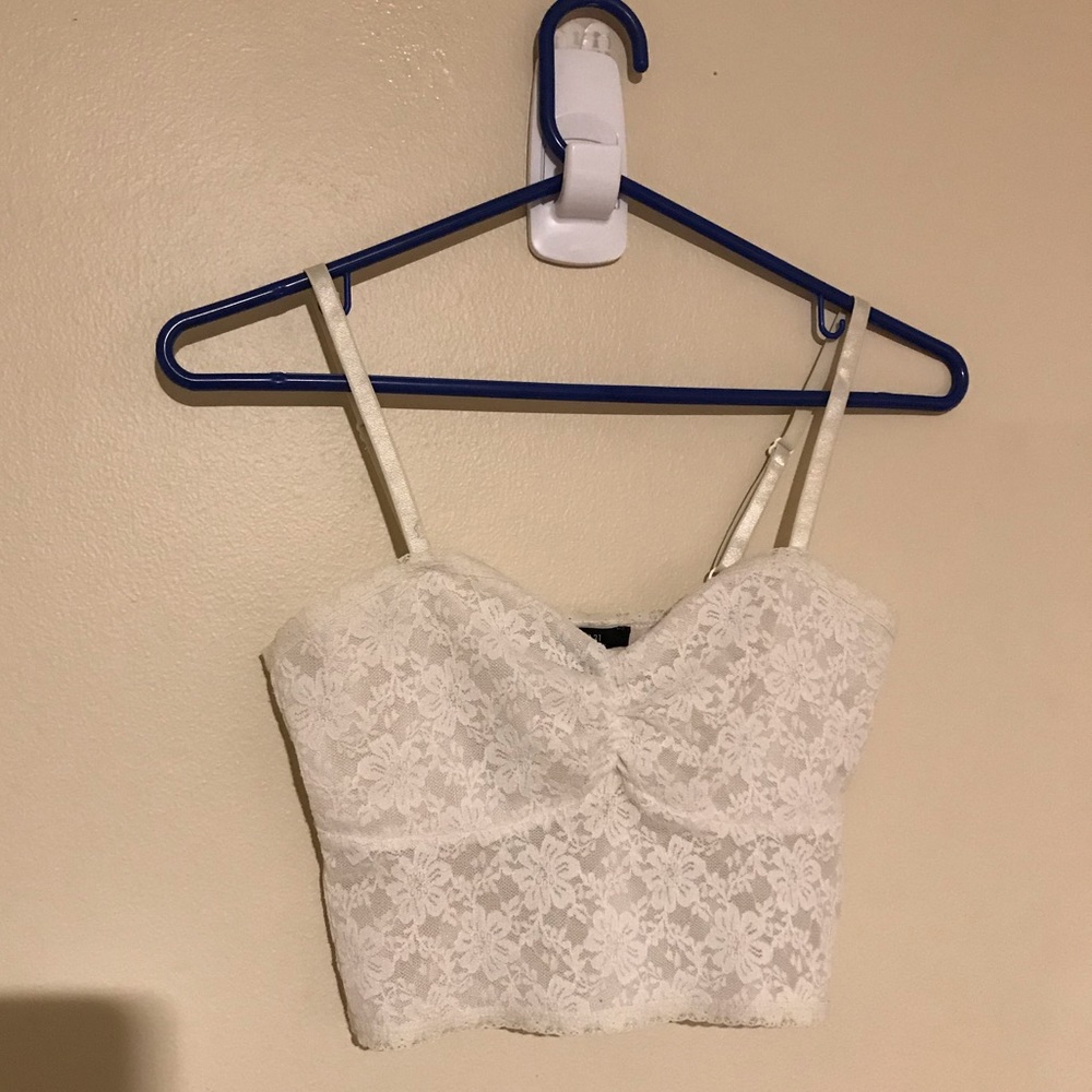 Cream/off white lace crop top Forever 21